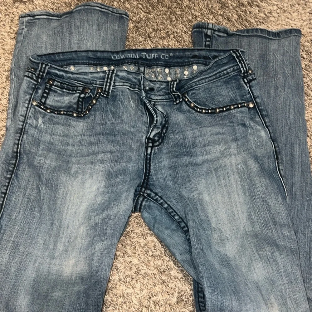 Cowgirl tuff jeans - Picture 1 of 3